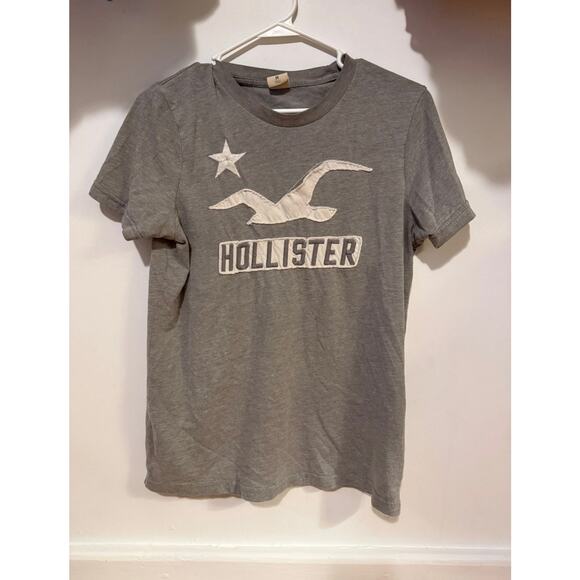 Y2K Style Hollister Muscle Shirt Mens M Gray Soft Puff Graphic - Picture 1 of 7